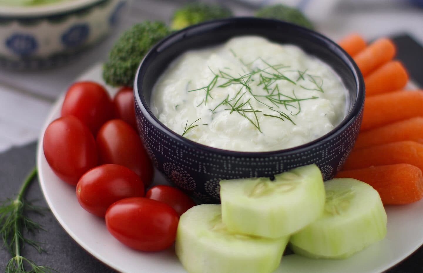 Crema di cetriolo, yogurt ed erbe