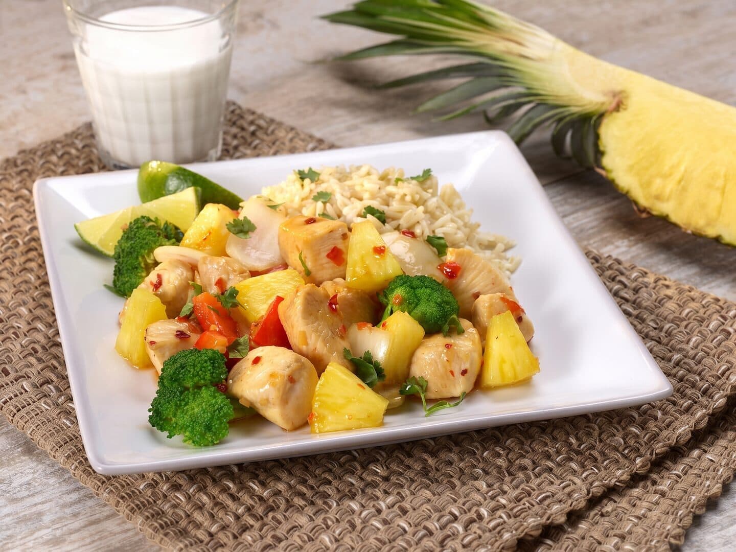 Pollo thailandese all’ananas