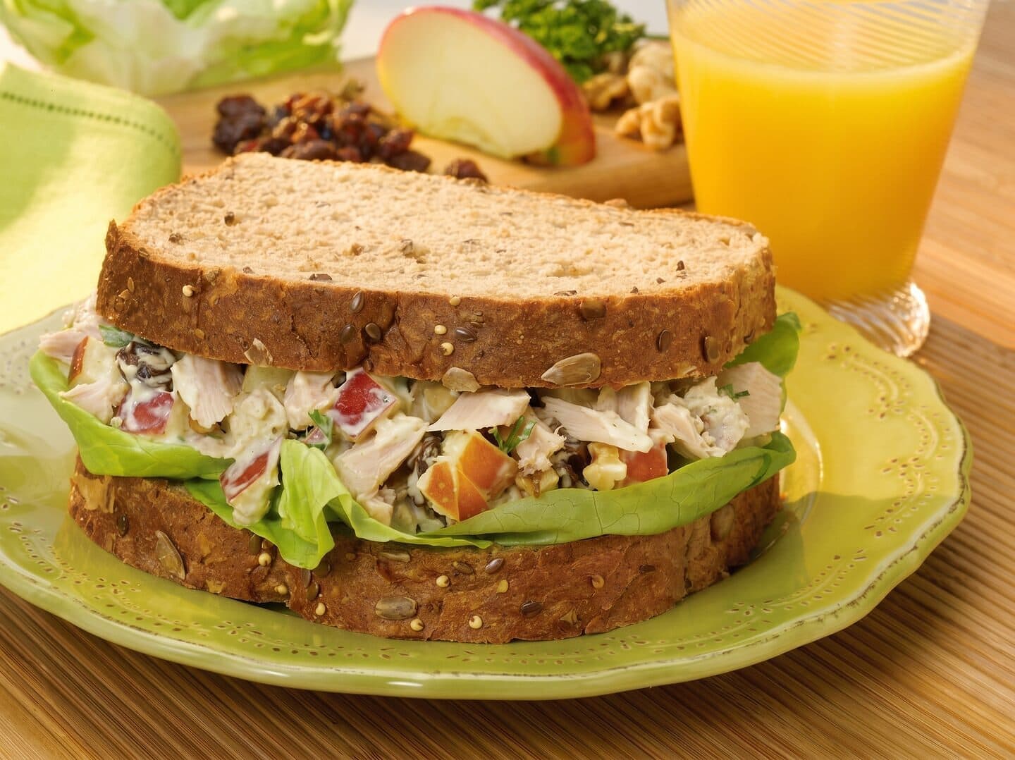Panino con tonno e mela